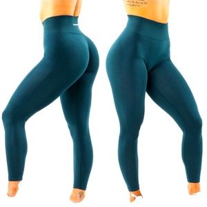 NEW Alphalete Amplify Leggings in Midnight Teal. Align Pant Buffbunny NVGTN Sm